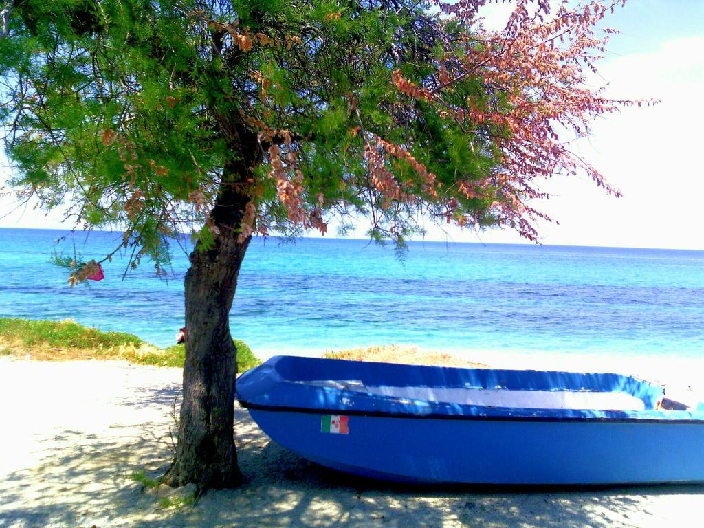 Hotel Il Lungomare Zambrone Buitenkant foto