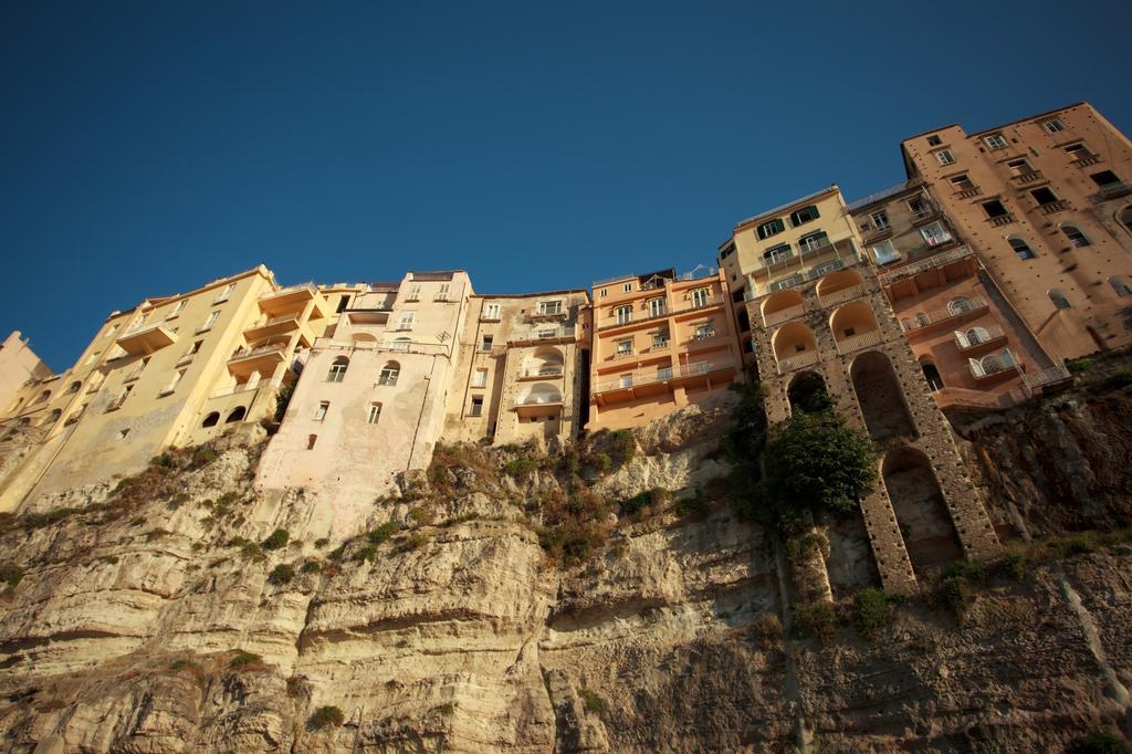 Hotel Il Lungomare Zambrone Buitenkant foto