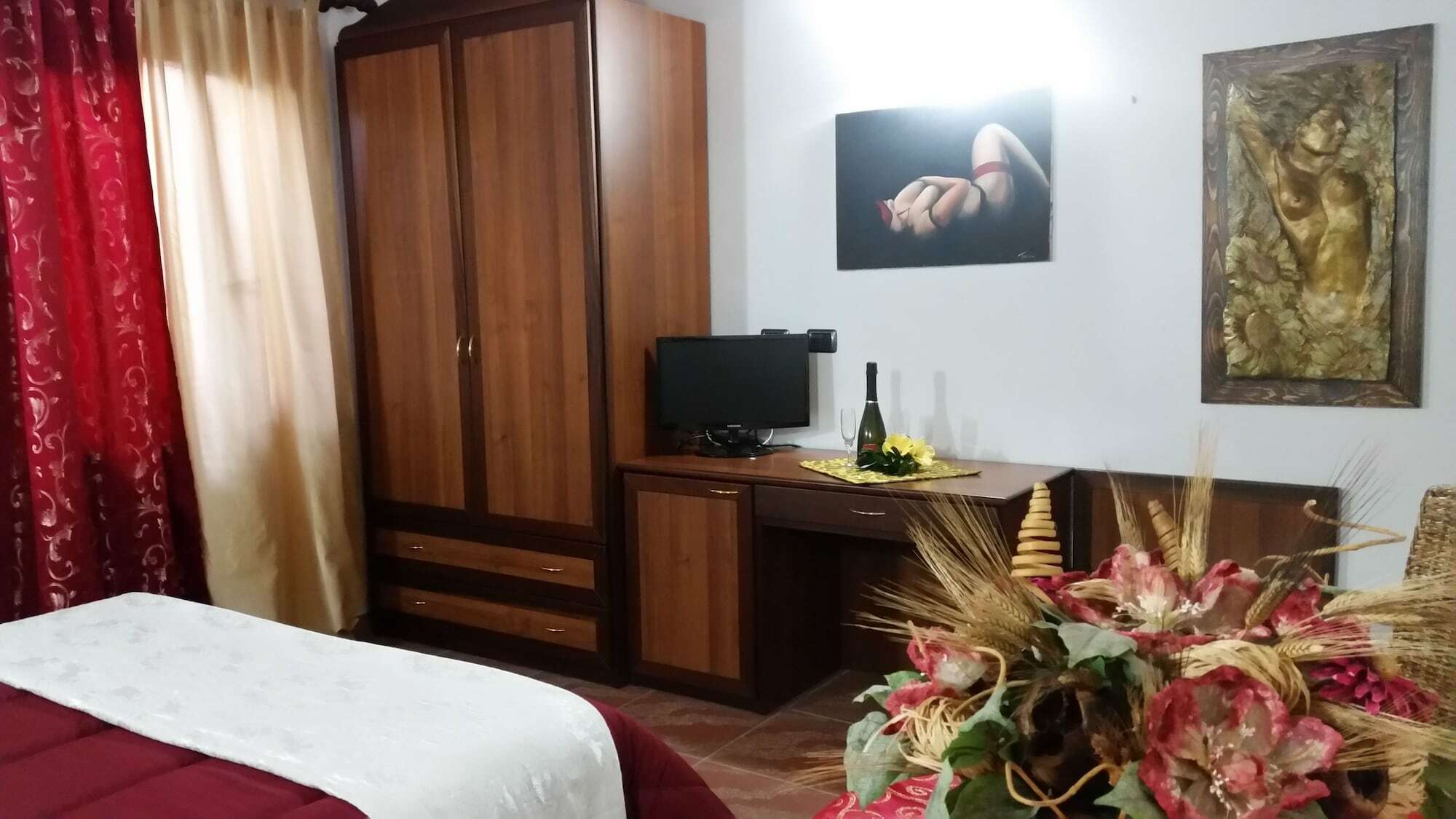 Hotel Il Lungomare Zambrone Buitenkant foto